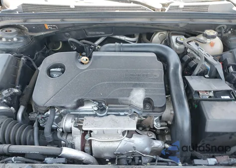 2018 Chevrolet Malibu Lt from USA, damaged, VIN 1G1ZD5STXJF229423